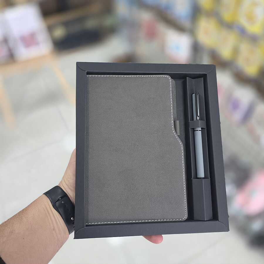 Kişiye Özel VIP Defter ve Metal Roller Kalem Seti - 3